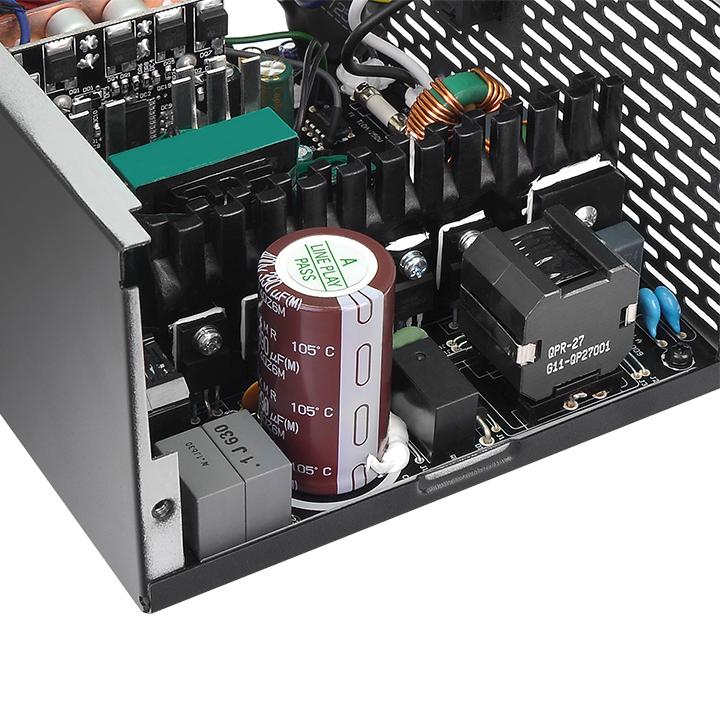 Thermaltake Toughpower GX1 700W Gold - Image 7