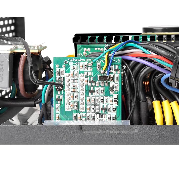 Toughpower Grand RGB 750W Gold Full Modular - Image 5