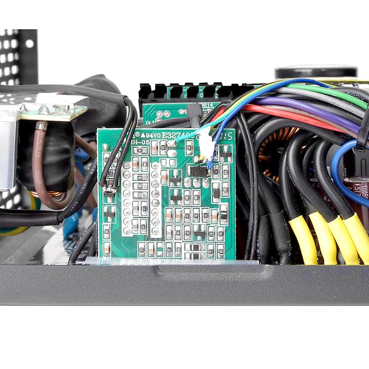 Toughpower Grand RGB 850W Gold Full Modular - Image 5