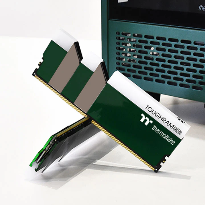 TOUGHRAM RGB Memory DDR4 3600MHz 16GB (8GB x2)-Racing Green - Image 4