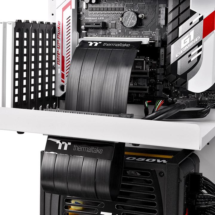 TT Premium PCI-E 3.0 Extender – 300mm - Image 5
